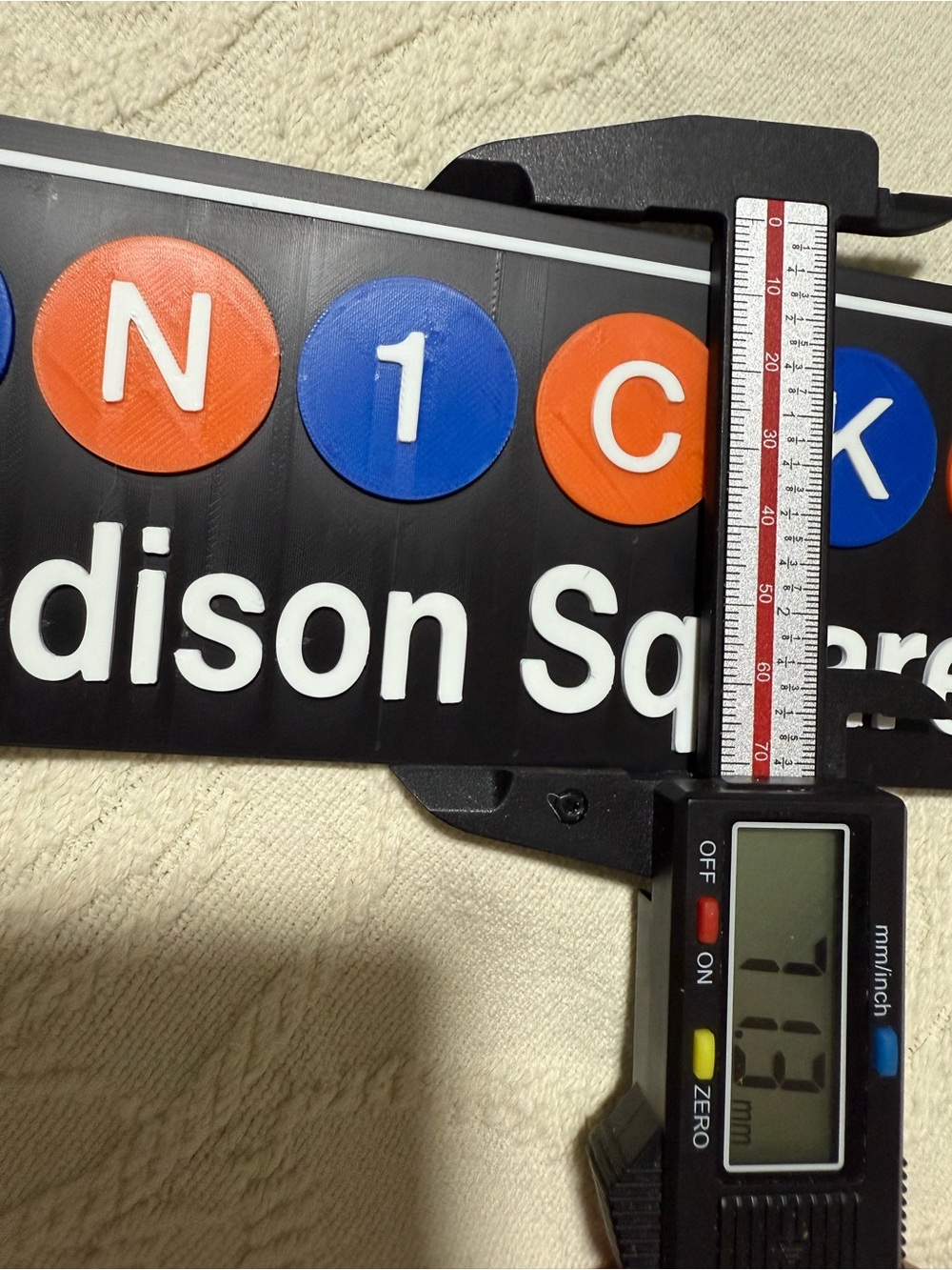 Madison Square Garden Station Sign New York Knicks Basketball Fan Gift - Picture 2 of 5